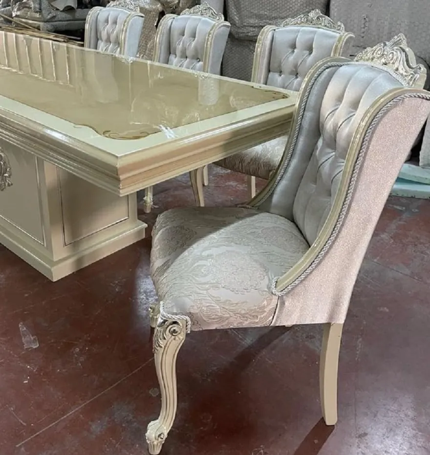 Casa Padrino Luxus Barock Esszimmer Set Silber / Beige / Weiß - 1 Barock Esstisch & 6 Barock Esszimmerstühle - Luxus Esszimmer Möbel im Barockstil - Prunkvolle Barock Esszimmer Möbel