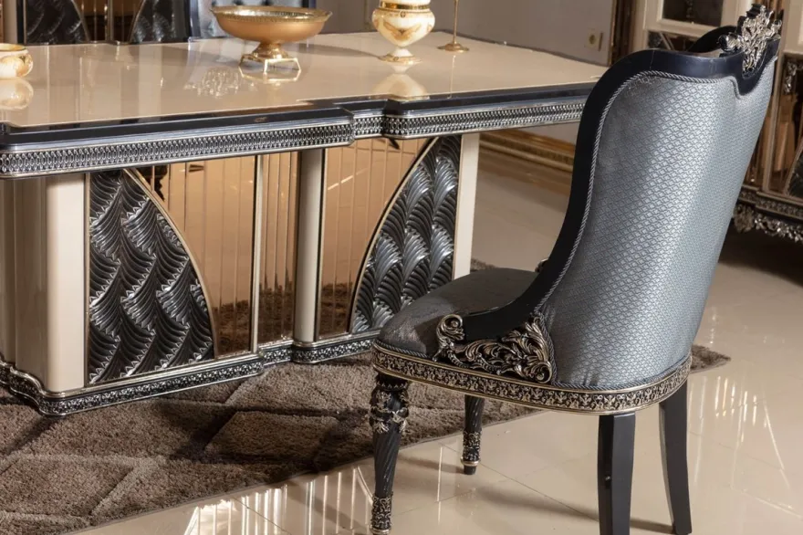Casa Padrino Luxus Barock Esstisch Beige / Schwarz / Gold - Rechteckiger Barockstil Küchentisch - Luxus Esszimmer Möbel im Barockstil - Barock Esszimmer Möbel - Barock Einrichtung