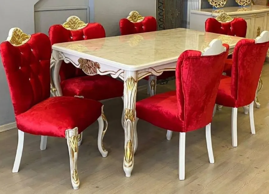 Casa Padrino Luxus Barock Esszimmer Set Rot / Weiß / Gold - 1 Barock Esstisch & 6 Barock Esszimmerstühle mit Glitzersteinen - Esszimmer Möbel im Barockstil - Barock Möbel - Edel & Prunkvoll