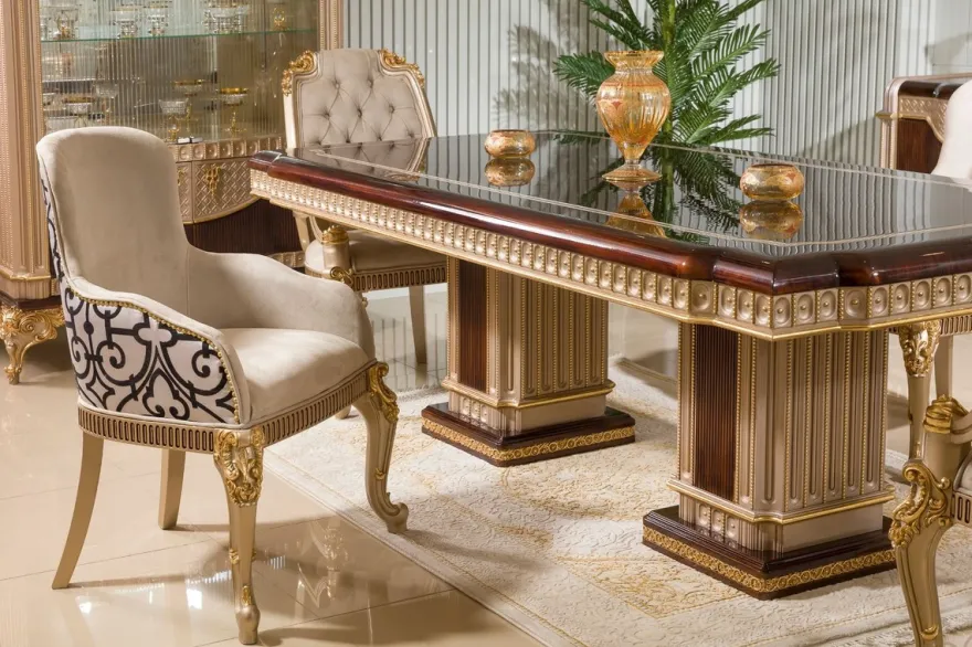 Casa Padrino Luxus Barock Esszimmer Stuhl mit Armlehnen Grau / Weiß / Schwarz / Gold H. 94 cm