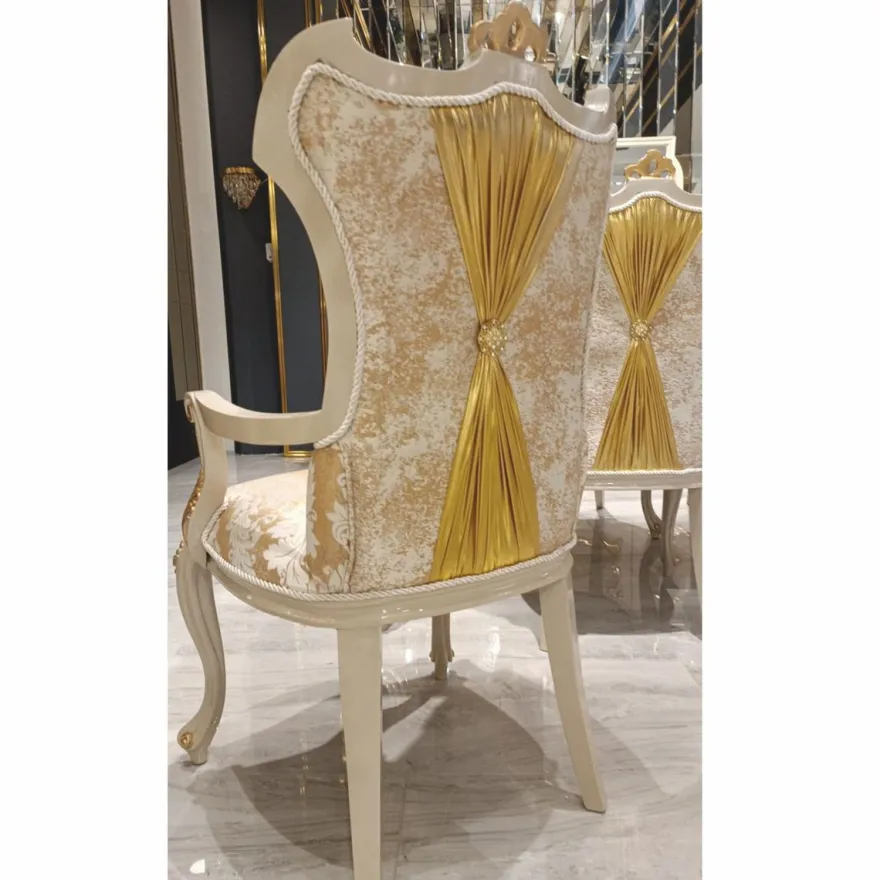Casa Padrino Luxus Barock Esszimmer Stuhl mit Armlehnen Gold / Weiß / Grau / Gold H. 110 cm - Barock Möbel