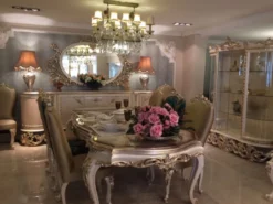 Casa Padrino Luxus Barock Esszimmer Set - 1 Esstisch & 8 Esszimmerstühle - Barock Esszimmermöbel - Luxus Qualität - Edel & Prunkvoll