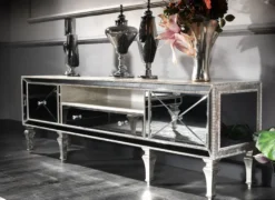 Casa Padrino Luxus Barock Fernsehschrank mit Spiegelglas Silber / Gold 200 x 55 x H. 72 cm - Verspiegelter TV Schrank - Luxus Qualität