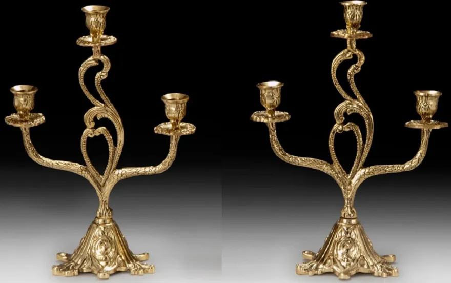 Casa Padrino Luxus Barock Kerzenhalter Set Gold 26 x H. 36 cm - Handgefertigte Barockstil Bronze Kerzenständer - Barock Deko Accessoires - Barock Interior - Barock Möbel - Edel & Prunkvoll