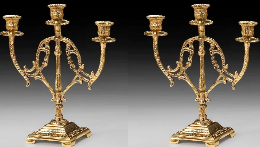 Casa Padrino Luxus Barock Kerzenhalter Set Gold 24 x H. 28 cm - Handgefertigte Barockstil Bronze Kerzenständer - Barock Deko Accessoires - Barock Interior - Barock Möbel - Edel & Prunkvoll
