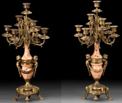 Casa Padrino Luxus Barock Kerzenhalter Set Messing / Beige Ø 25 x H. 55 cm - Handgefertigte Barockstil Bronze Kerzenständer - Barock Deko Accessoires - Barock Interior - Barock Möbel