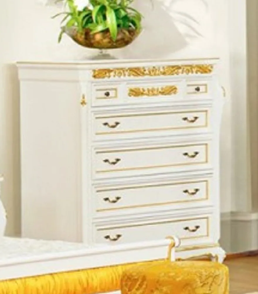 Casa Padrino Luxus Barock Kommode Weiß / Gold - Prunkvolle Barockstil Schlafzimmer Kommode - Luxus Schlafzimmer Möbel im Barockstil - Barock Schlafzimmer Möbel