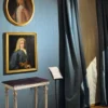 Casa Padrino Luxus Barock Konsole Gold / Schwarz 64 x 31 x H. 80 cm - Edler Messing Konsolentisch mit Marmorplatte - Barock Möbel