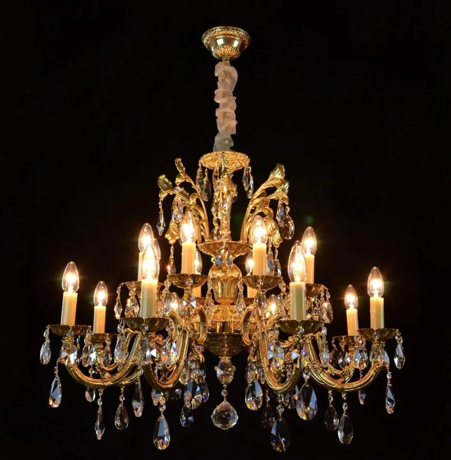 Casa Padrino Luxus Barock Kristall Kronleuchter Gold Ø 78 x H. 65 cm - Prunkvolle Messing Kronleuchter mit böhmischem Kristallglas - Barock Möbel - Edel & Prunkvoll