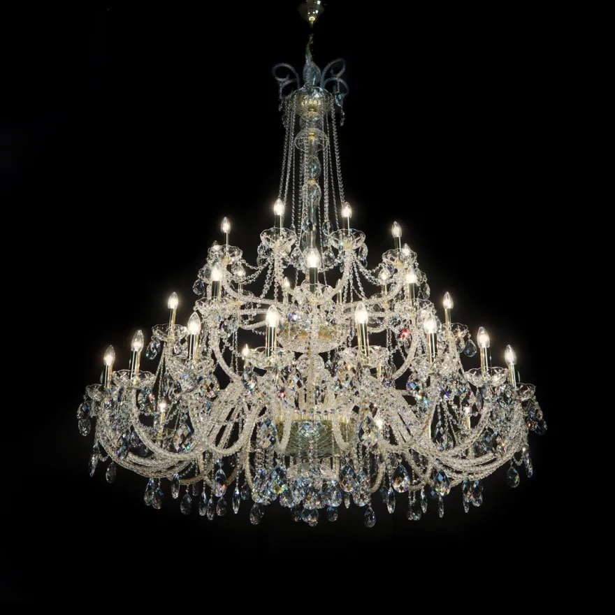 Casa Padrino Luxus Barock Kristall Kronleuchter Gold Ø 160 x H. 200 cm - Prunkvolle Messing Kronleuchter mit böhmischem Kristallglas - Barock Möbel - Edel & Prunkvoll
