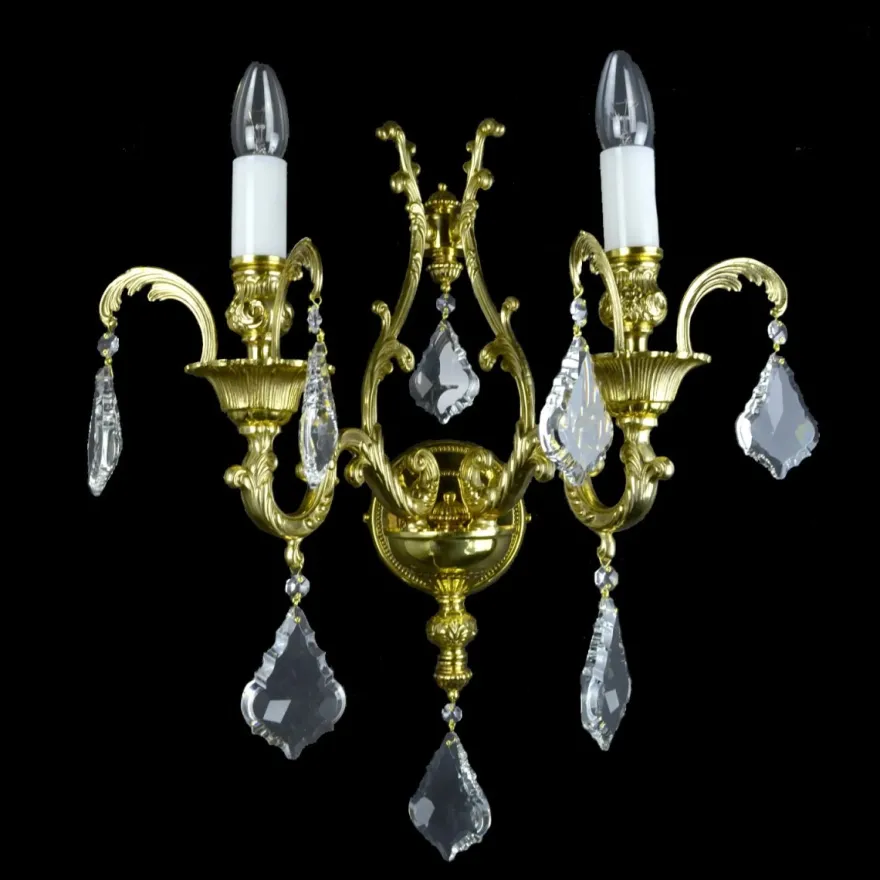 Casa Padrino Luxus Barock Kristall Wandleuchte Gold 40 x 28 x H. 54 cm - Prunkvolle Messing Wandleuchte mit böhmischem Kristallglas - Barock Möbel - Edel & Prunkvoll