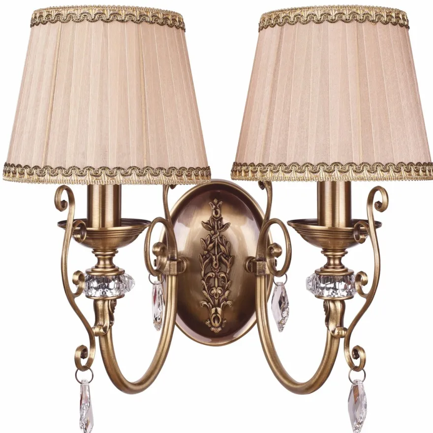 Casa Padrino Luxus Barock Kristall Doppel Wandleuchte Messing mit Patina / Beige-Gold H. 37 cm