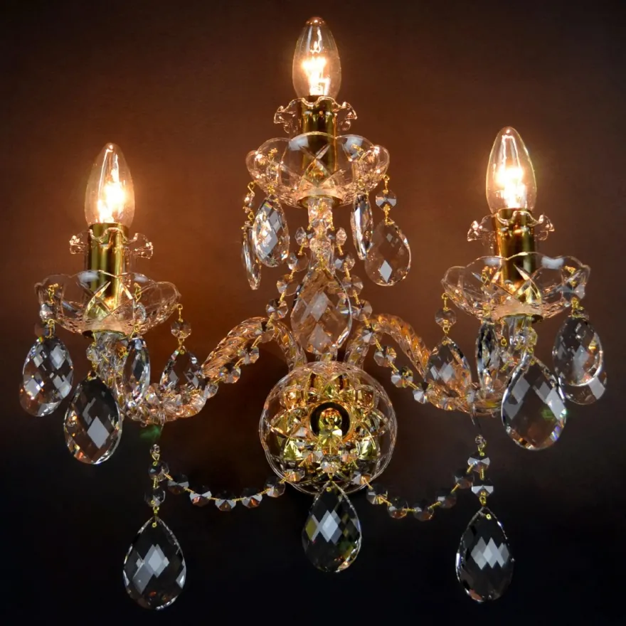 Casa Padrino Luxus Barock Kristall Wandleuchte Gold 39 x 18 x H. 40 cm - Prunkvolle Messing Wandleuchte mit böhmischem Kristallglas - Barock Möbel - Edel & Prunkvoll
