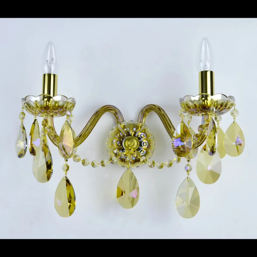 Casa Padrino Luxus Barock Kristall Wandleuchte Gold 38 x 20 x H. 25 cm - Prunkvolle Messing Wandleuchte mit böhmischem Kristallglas - Barock Möbel - Edel & Prunkvoll
