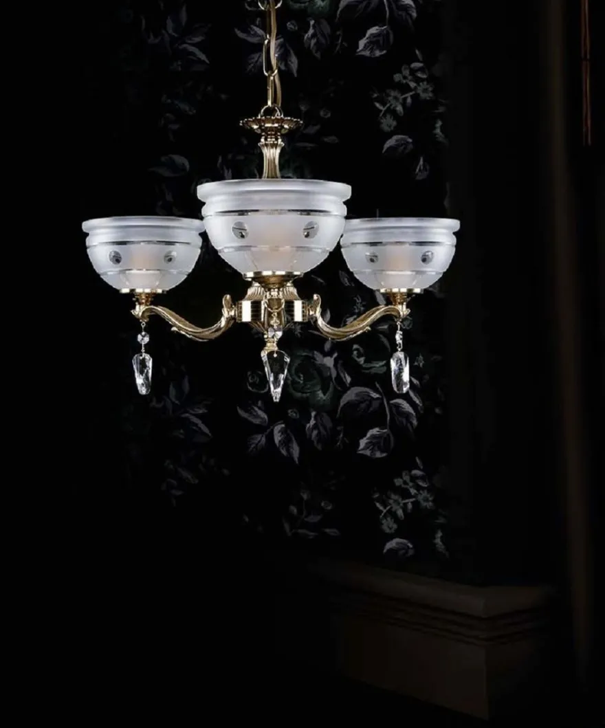 Casa Padrino Luxus Barock Kronleuchter mit böhmischen Kristallglas Messing Ø 53 cm
