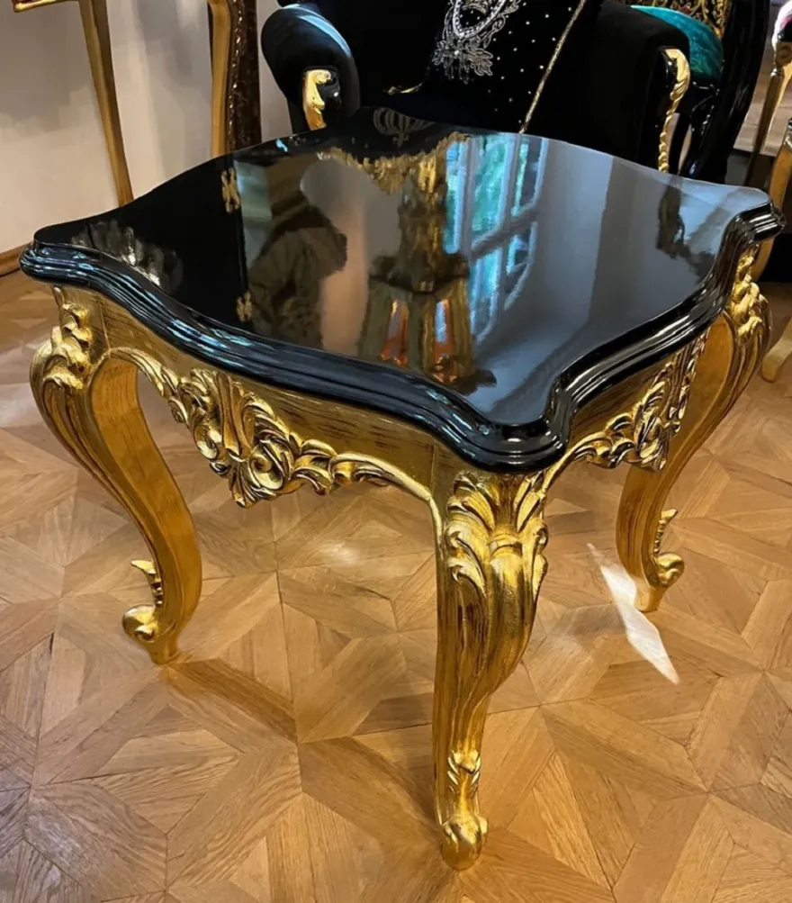Casa Padrino Luxus Barock Massivholz Beistelltisch Schwarz / Gold - Prunkvoller Luxus Tisch im Barockstil - Luxus Barock Wohnzimmer Möbel