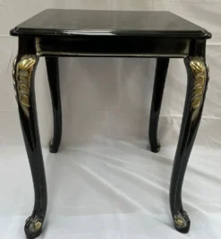 Casa Padrino Luxus Barock Massivholz Beistelltisch Schwarz / Gold - Quadratischer Tisch im Barockstil - Barock Möbel - Edel & Prunkvoll