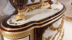Casa Padrino Luxus Barock Möbel Set Weiß / Braun / Gold - 1 Barock Sideboard & 1 Barock Wandspiegel - Barock Möbel - Edel & Prunkvoll
