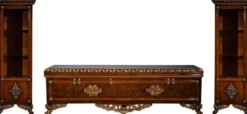 Casa Padrino Luxus Barock Möbel Set Braun / Gold - Edler Massivholz TV Schrank mit 2 Vitrinen - Barock Wohnzimmer Möbel
