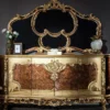 Casa Padrino Luxus Barock Möbel Set Sideboard mit Spiegel Creme / Beige / Braun / Gold - Prunkvoller Massivholz Schrank mit Wandspiegel - Edle Möbel im Barockstil - Luxus Qualität