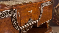 Casa Padrino Luxus Barock Möbel Set Braun / Bronzefarben - 1 Barock Sideboard & 1 Barock Wandspiegel - Handgefertigte Barock Möbel - Edel & Prunkvoll