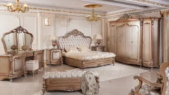 Casa Padrino Luxus Barock Nachtkommode Kupfer / Silber - Prunkvoller Barock Nachttisch mit 3 Schubladen - Luxus Schlafzimmer Möbel im Barockstil - Barock Möbel - Barock Einrichtung