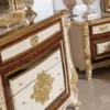 Casa Padrino Luxus Barock Nachtkommode Weiß / Beige / Braun / Gold - Prunkvoller Barock Nachttisch mit 3 Schubladen - Luxus Schlafzimmer Möbel im Barockstil - Barock Möbel - Barock Einrichtung