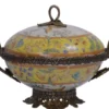 Casa Padrino Luxus Barock Porzellan Schüssel mit Deckel - Weiß, Gelb, Bronze - 23,9 x 18,7 x H. 17 cm