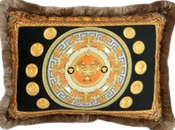 Casa Padrino Luxus Barock Samt Kissen Vase und Münzen Schwarz / Mehrfarbig / Gold / Braun 50 x 35 cm - Bedrucktes Barockstil Deko Kissen mit Fransen - Deko Accessoires im Barockstil - Barock Deko