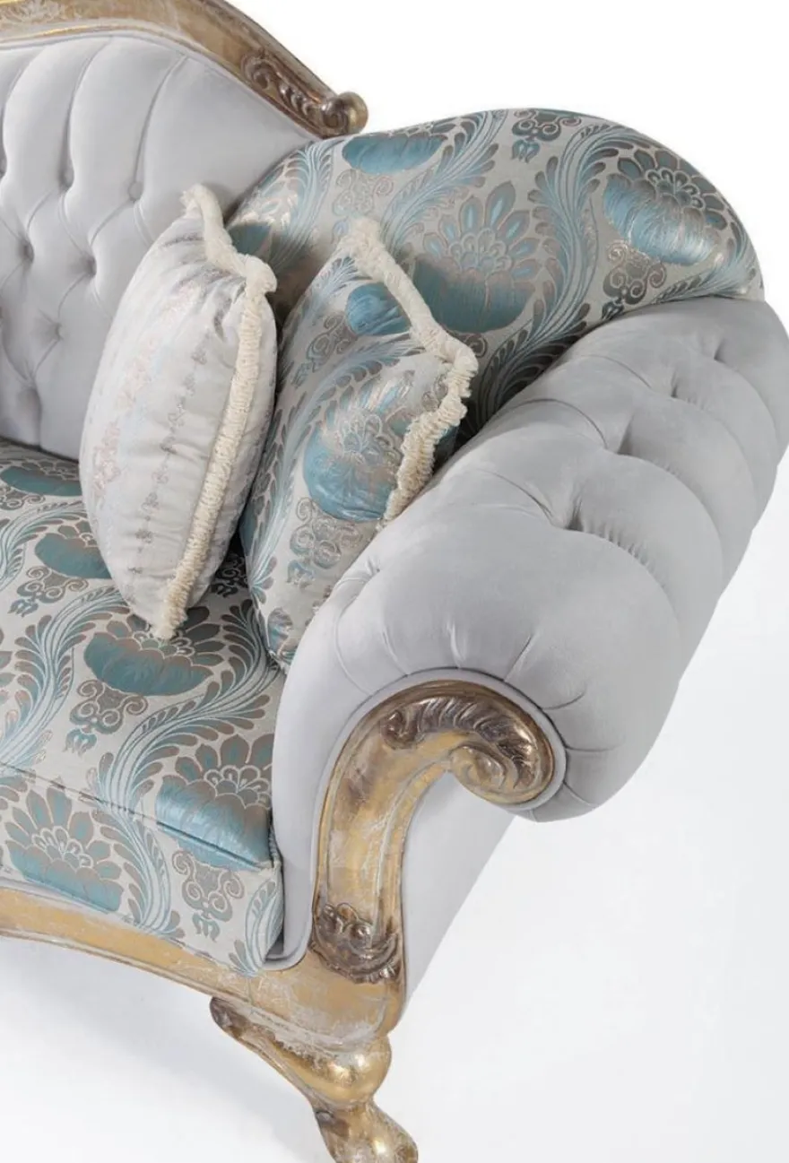 Casa Padrino Luxus Barock Samt Sofa mit Kissen Grau / Türkis / Antik Gold 252 x 82 x H. 115 cm - Wohnzimmer Möbel im Barockstil