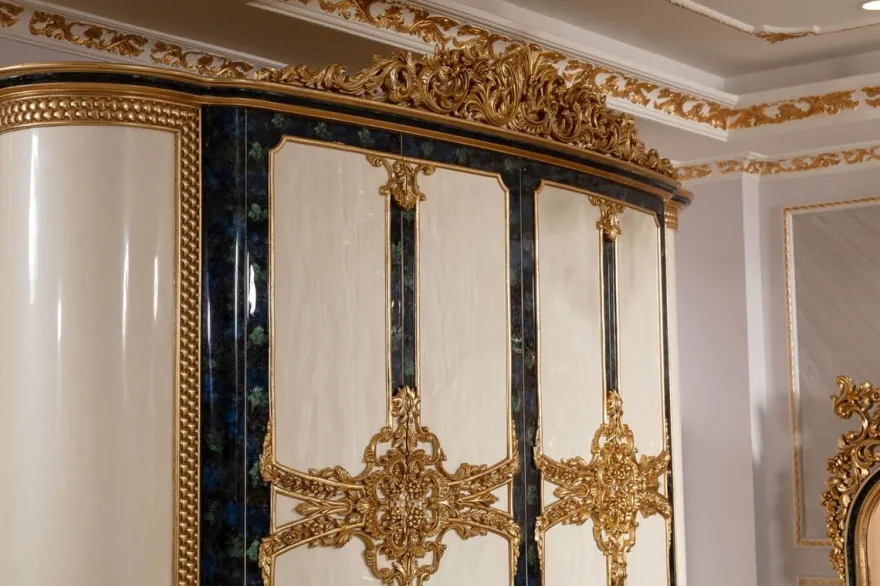 Casa Padrino Luxus Barock Schlafzimmerschrank Weiß / Blau / Gold - Prunkvoller Kleiderschrank im Barockstil - Barock Schlafzimmer & Hotel Möbel - Edel & Prunkvoll