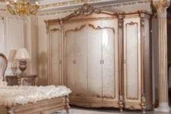Casa Padrino Luxus Barock Schlafzimmerschrank Kupferfarben / Silber - Prunkvoller Massivholz Kleiderschrank mit 6 Türen - Barock Schlafzimmer & Hotel Möbel - Edel & Prunkvoll