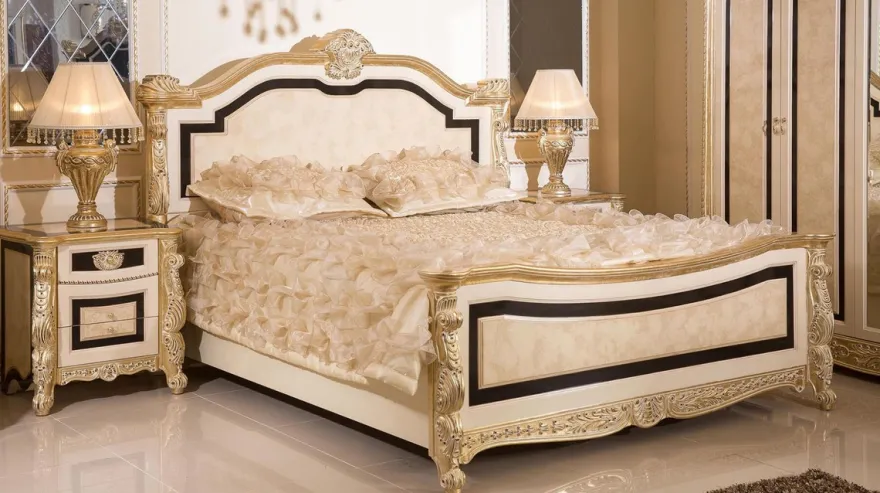 Casa Padrino Luxus Barock Schlafzimmer Set Weiß / Beige / Schwarz / Gold - 1 Barock Doppelbett mit Kopfteil & 2 Barock Nachtkommoden - Luxus Schlafzimmer Möbel im Barockstil - Barock Interior