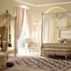 Casa Padrino Luxus Barock Schlafzimmerschrank Cremefarben / Gold - Handgefertigter Kleiderschrank mit 3 verspieglten Türen - Barock Schlafzimmer Möbel - Luxus Qualität - Made in Italy