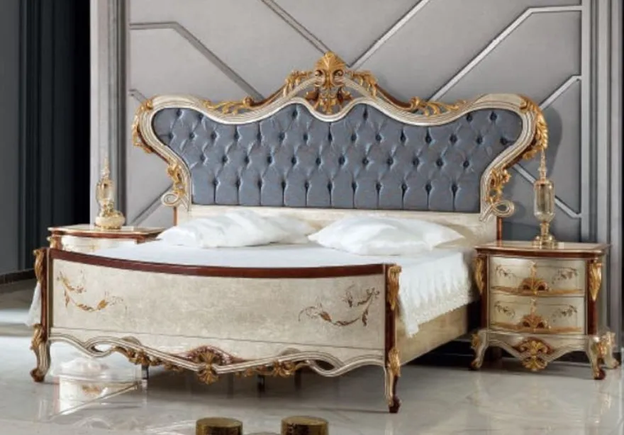 Casa Padrino Luxus Barock Schlafzimmer Set Blau / Silber - 1 Doppelbett mit Kopfteil & 2 Nachttische - Schlafzimmer Möbel im Barockstil - Edel & Prunkvoll