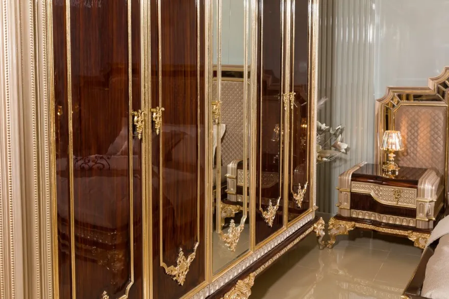 Casa Padrino Luxus Barock Schlafzimmer Schrank mit 5 Türen Dunkelbraun / Grau / Gold - Barock Möbel