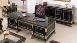 Casa Padrino Luxus Barock Schreibtisch Schwarz / Gold - Prunkvoller Massivholz Bürotisch - Barock Büromöbel - Edel & Prunkvoll