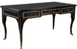 Casa Padrino Luxus Barock Schreibtisch Schwarz / Gold - Prunkvoller Mahagoni Bürotisch mit 3 Schubladen - Barock Büro Möbel - Luxus Büro Möbel im Barockstil - Edel & Prunkvoll