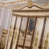 Casa Padrino Luxus Barock Schlafzimmerschrank Weiß / Beige / Braun / Gold - Prunkvoller Massivholz Kleiderschrank im Barockstil - Barock Schlafzimmer & Hotel Möbel - Edel & Prunkvoll