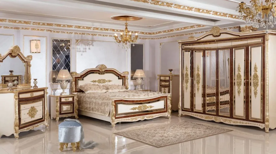 Casa Padrino Luxus Barock Schlafzimmerschrank Weiß / Beige / Braun / Gold - Prunkvoller Massivholz Kleiderschrank im Barockstil - Barock Schlafzimmer & Hotel Möbel - Edel & Prunkvoll