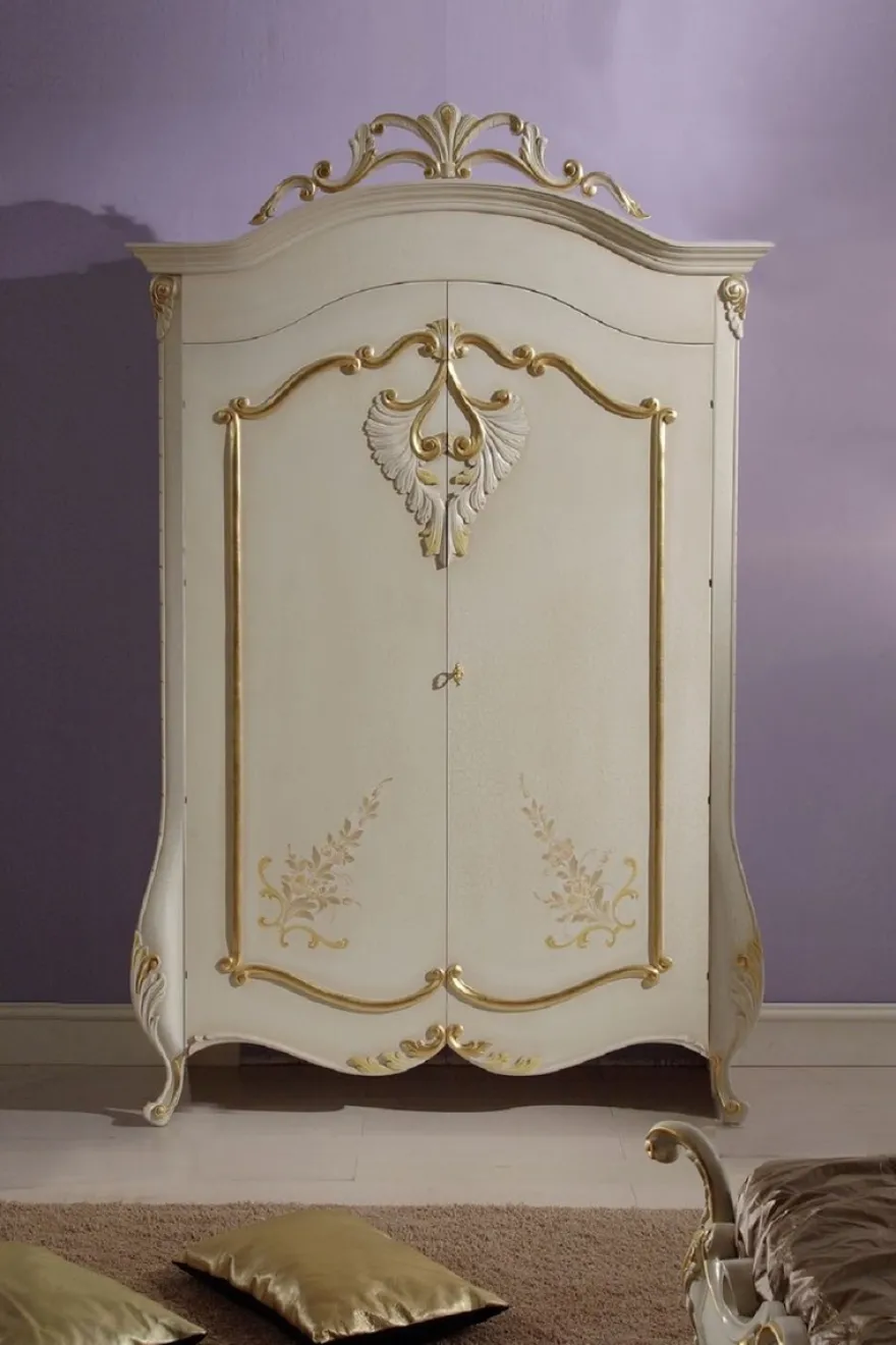 Casa Padrino Luxus Barock Schlafzimmerschrank Creme / Gold - Prunkvoller Barock Kleiderschrank - Luxus Schlafzimmer Möbel im Barockstil - Edel & Prunkvoll - Luxus Qualität - Made in Italy