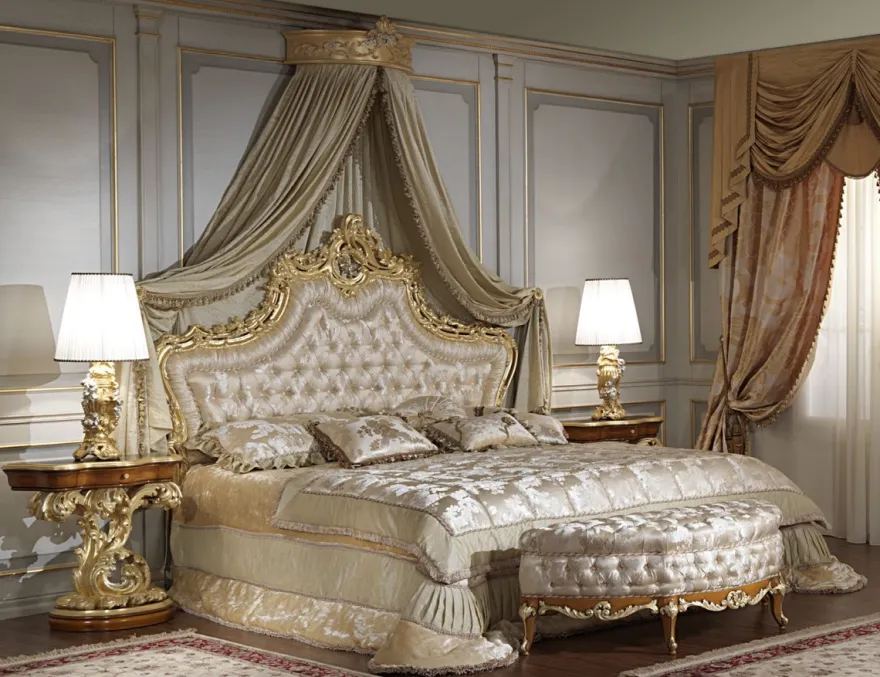 Casa Padrino Luxus Barock Schlafzimmer Set - 1 Doppelbett mit Kopfteil & 1 Baldachin & 2 Nachttische & 1 Sitzbank - Barock Schlafzimmer Möbel - Barock Hotel Möbel - Edel & Prunkvoll