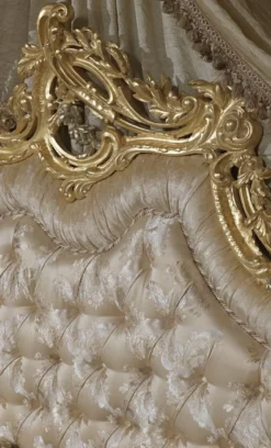 Casa Padrino Luxus Barock Schlafzimmer Set - 1 Doppelbett mit Kopfteil & 1 Baldachin & 2 Nachttische & 1 Sitzbank - Barock Schlafzimmer Möbel - Barock Hotel Möbel - Edel & Prunkvoll