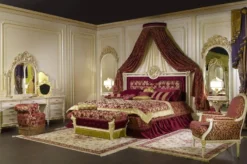 Casa Padrino Luxus Barock Schlafzimmer Set Bordeauxrot / Weiß / Gold - 1 Doppelbett mit Kopfteil & 1 Baldachin & 1 Sitzbank - Barock Schlafzimmer Möbel - Edel & Prunkvoll