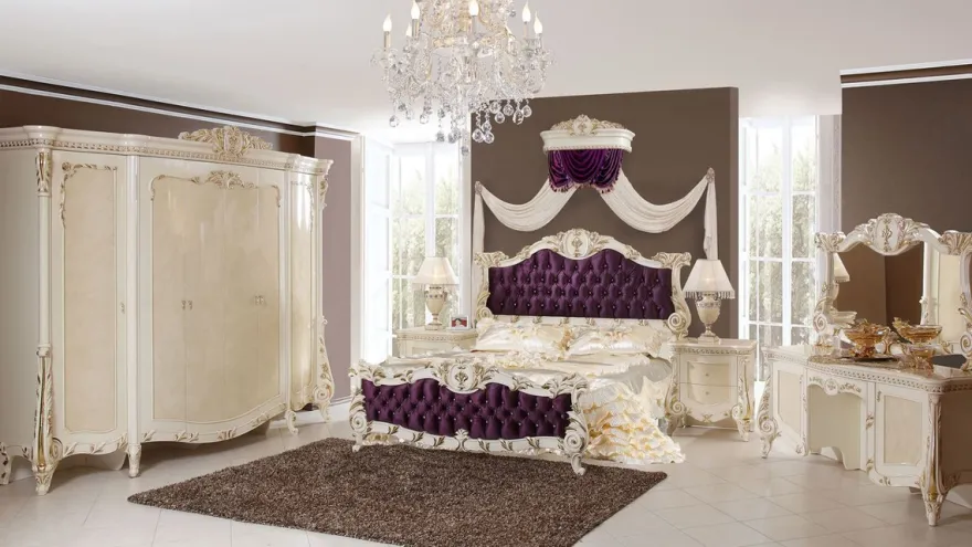 Casa Padrino Luxus Barock Schlafzimmerschrank Beige / Weiß / Gold - Prunkvoller Massivholz Kleiderschrank mit 6 Türen - Barock Schlafzimmer Möbel - Edel & Prunkvoll