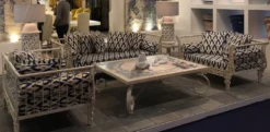 Casa Padrino Luxus Barock Schmiedeeisen Möbel Set Weiß / Blau / Gold - 1 Luxus Sofa & 2 Luxus Sessel & 1 Luxus Couchtisch - Wohnzimmer Möbel - Garten Möbel - Hotel Möbel - Luxus Barock Möbel