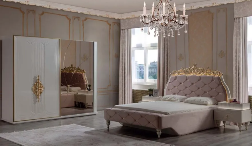 Casa Padrino Luxus Barock Schlafzimmer Set Rosa / Creme / Gold - 1 Barock Doppelbett mit Kopfteil & 2 Barock Nachtkommoden - Luxus Schlafzimmer Möbel im Barockstil - Barock Interior