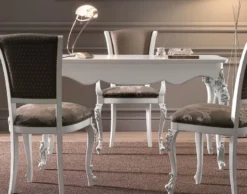 Casa Padrino Luxus Barock Sekretär mit 3 Schubladen Weiß / Silber - Handgefertigter Schreibtisch im Barockstil - Barock Büro Möbel - Luxus Möbel im Barockstil - Luxus Qualität - Made in Italy