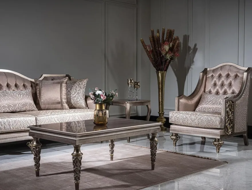 Casa Padrino Luxus Barock Sessel Rosa / Silber - Handgefertigter Barockstil Sessel mit elegantem Muster und dekorativem Kissen - Prunkvolle Barock Wohnzimmer Möbel