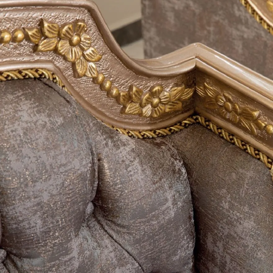 Casa Padrino Luxus Barock Sessel Grau / Silber / Gold - Prunkvoller Wohnzimmer Sessel mit elegantem Muster - Barock Möbel
